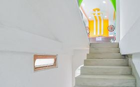 Spot On Nirvaan Guest House 2*